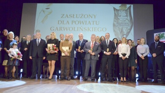 Wręczyli tytuły „Zasłużony dla Powiatu Garwolińskiego” [wideo]