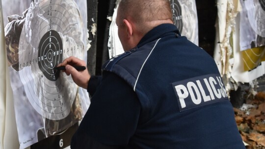 Policjanci doskonalili umiejętności strzeleckie