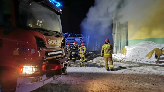 Pożar hali z tekstyliami [aktualizacja]