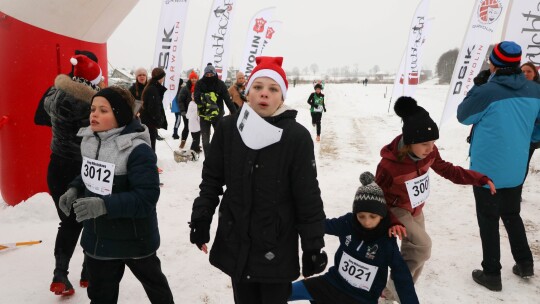 Bieg mikołajkowy w uroczej aurze