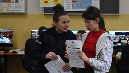 O bezpieczeństwie w sieci na policyjnych lekcjach z Minecraftem