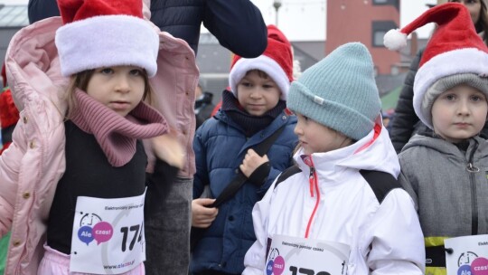 Bieg Mikołajów po raz trzeci w Pilawie