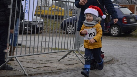 Bieg Mikołajów po raz trzeci w Pilawie