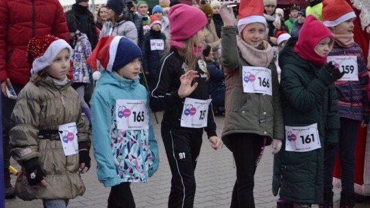 Bieg Mikołajów po raz trzeci w Pilawie