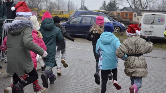 Bieg Mikołajów po raz trzeci w Pilawie