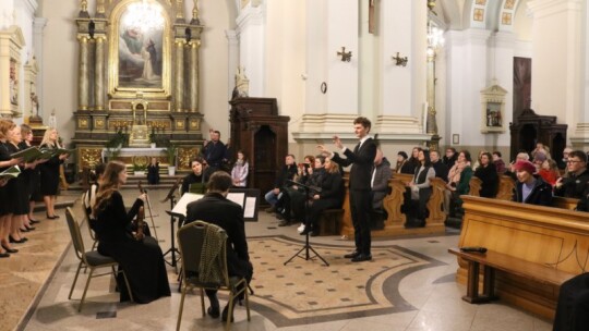 Zawitaj Ukrzyżowany: niezwykły koncert Chóru Rodzinnego