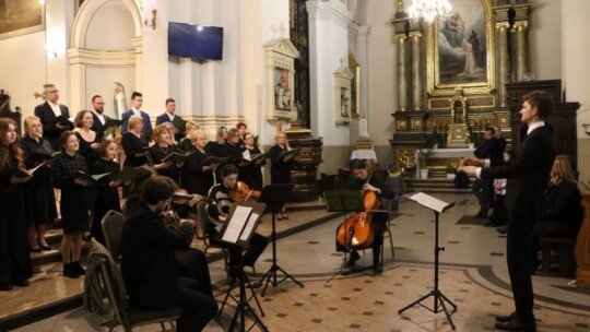 Zawitaj Ukrzyżowany: niezwykły koncert Chóru Rodzinnego