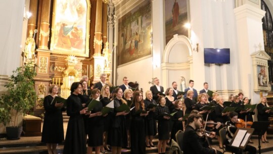 Zawitaj Ukrzyżowany: niezwykły koncert Chóru Rodzinnego