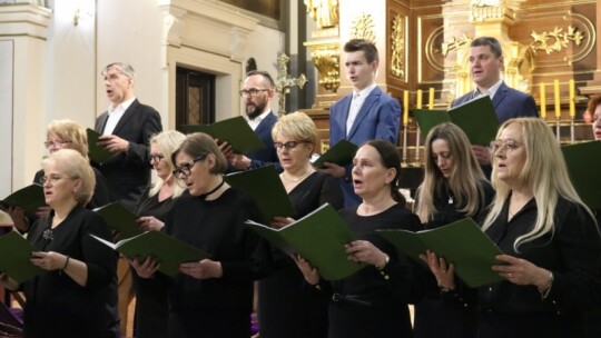 Zawitaj Ukrzyżowany: niezwykły koncert Chóru Rodzinnego