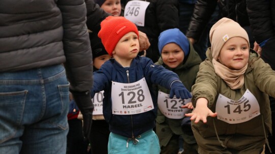 Wiosenne GP rozpoczęli w zimowej aurze