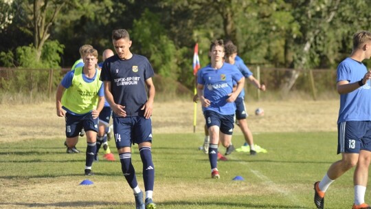 Emocjonujące derby powiatu. Przesądził gol w doliczonym czasie