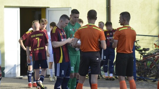 Emocjonujące derby powiatu. Przesądził gol w doliczonym czasie