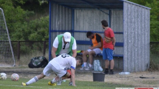 Emocjonujące derby powiatu. Przesądził gol w doliczonym czasie