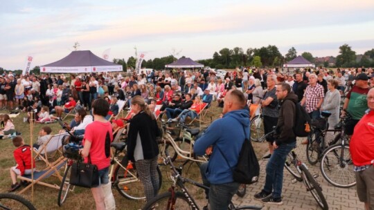 Wianki nad zbiornikiem - sportowo, ludowo i kulturalnie