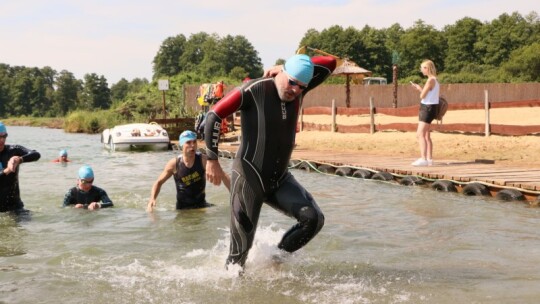 Mateusz Tkaczyk zwycięzcą Triathlonu Garwolińskiego 2024