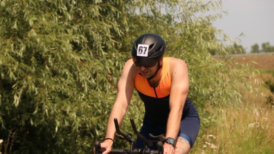 Mateusz Tkaczyk zwycięzcą Triathlonu Garwolińskiego 2024