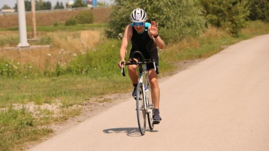 Mateusz Tkaczyk zwycięzcą Triathlonu Garwolińskiego 2024