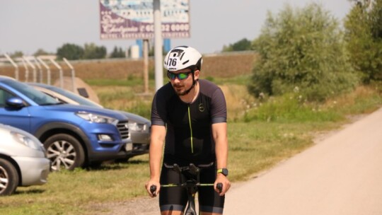 Mateusz Tkaczyk zwycięzcą Triathlonu Garwolińskiego 2024