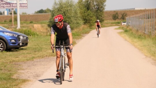 Mateusz Tkaczyk zwycięzcą Triathlonu Garwolińskiego 2024