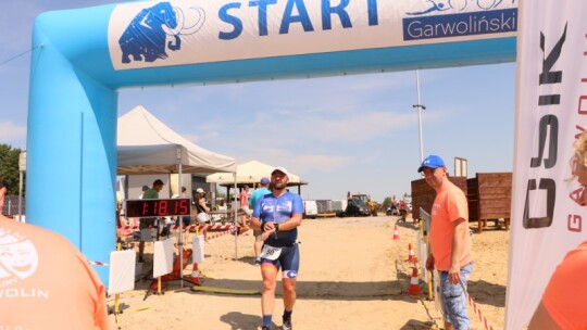 Mateusz Tkaczyk zwycięzcą Triathlonu Garwolińskiego 2024