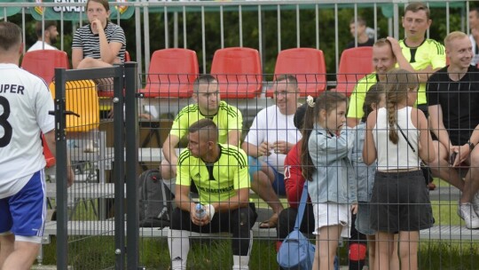 Puchar Wójta Gminy Łaskarzew w rękach Snajpera Sośninka