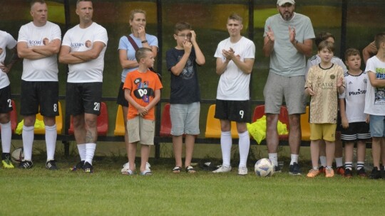 Puchar Wójta Gminy Łaskarzew w rękach Snajpera Sośninka