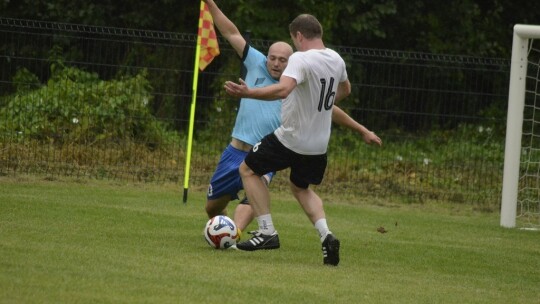 Puchar Wójta Gminy Łaskarzew w rękach Snajpera Sośninka