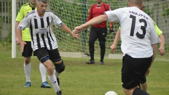 Puchar Wójta Gminy Łaskarzew w rękach Snajpera Sośninka