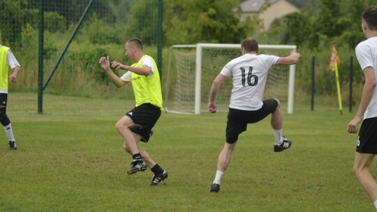 Puchar Wójta Gminy Łaskarzew w rękach Snajpera Sośninka