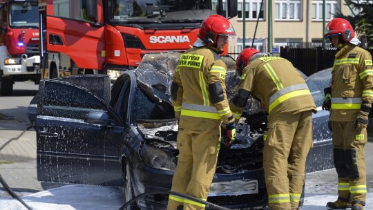 Pożar auta na Warszawskiej