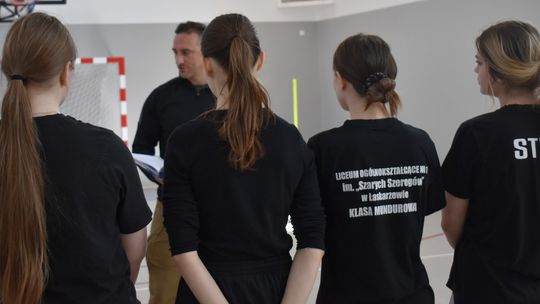 Przedsmak służby. Uczniowie klas mundurowych z Łaskarzewa sprawdzili swoją sprawność