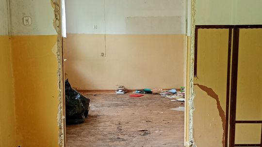 Więcków: Rusza adaptacja dawnej szkoły. Powstaną żłobek i filia GOK