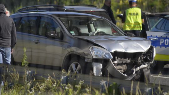 Groźny wypadek na S17. Lądowały dwa śmigłowce. Trasa zablokowana