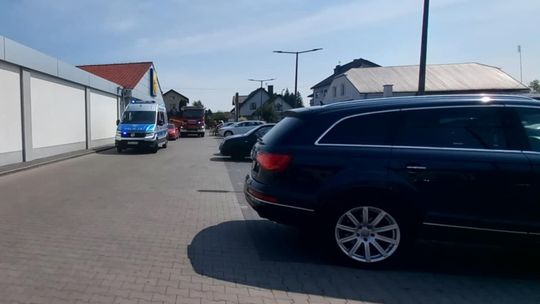 Pracownik Lidla potrącony pod sklepem Pracownik Lidla potrącony pod sklepem