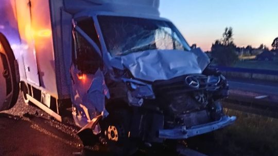 Pił w trakcie jazdy. Spowodował wypadek na S17