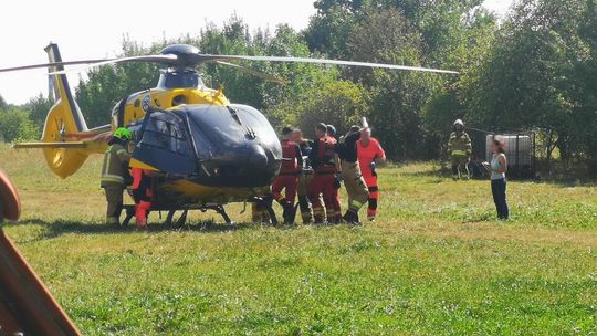 Dwoje dzieci potrąconych przez samochód, 7-latek był reanimowany