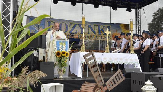 Parafialno-gminne dożynki w Łaskarzewie okazją do podziękowań za rolniczy trud cz.1