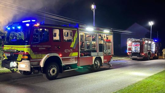 Pożar pustostanu w gm. Trojanów