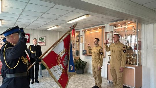 Nowi strażacy garwolińskiej komendy PSP