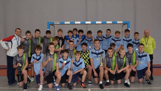 Historyczny sukces SP w Górznie w powiatowych rozgrywkach piłki ręcznej Historyczny sukces SP w Górznie w powiatowych rozgrywkach piłki ręcznej