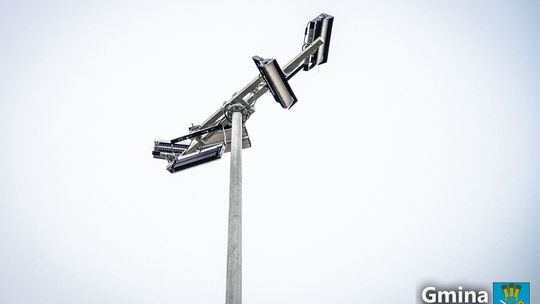 Nowe oświetlenie, trybuny i klimatyzacja. Kompleks sportowy w Starym Pilczynie po modernizacji