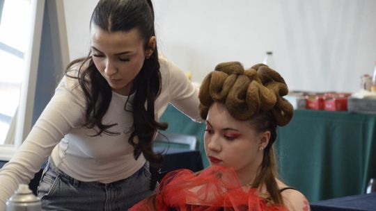 "Włosy tęczą malowane" w Dwójce