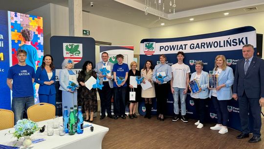 „Zrozumieć autyzm” – powiatowa konferencja w Miętnem