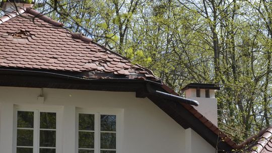 Święta pod znakiem wichury. 22 interwencje straży i zniszczone dachy