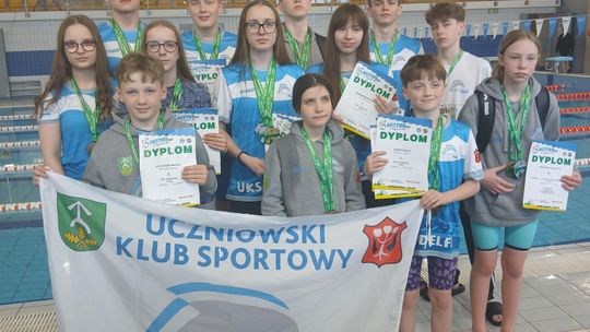 Delfin liderem, Mazowsze Miętne z historycznym zwycięstwem. Emocjonująca runda mityngu