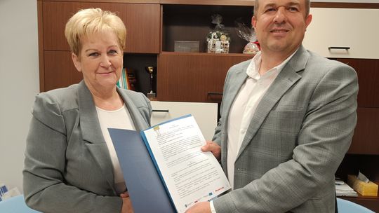 Umowa podpisana. Rusza budowa kanalizacji w Puznówce warta 15 mln zł Umowa podpisana. Rusza budowa kanalizacji w Puznówce warta 15 mln zł