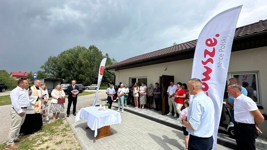 Ostrów zyskał nowe miejsce spotkań. Uroczyście otwarto świetlicę wiejską