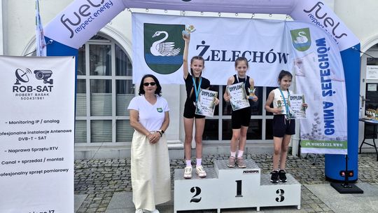 II Żelechowski Bieg Łabędzia. Blisko 200 młodych uczestników i emocje do ostatnich metrów