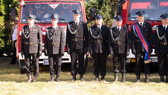 70 lat OSP Taluba-Feliksin. Jednostka otrzymała sztandar i nowy wóz strażacki