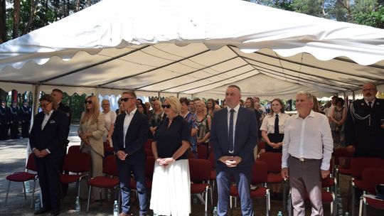 100 lat OSP Jaźwiny. Jubileusz z najwyższymi odznaczeniami i wyróżnieniami dla strażaków